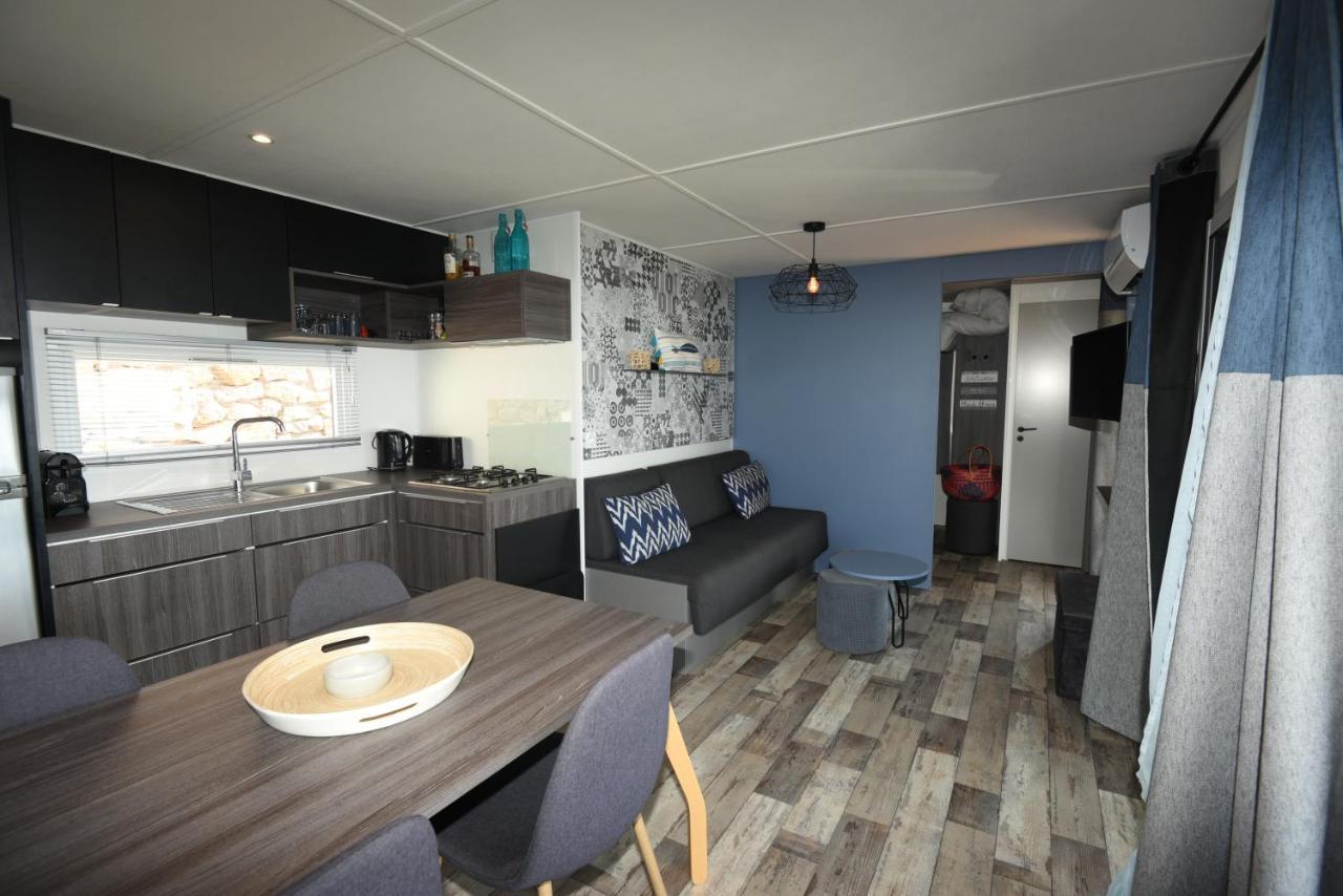 Saint-Raphaël Mobil Home Vue Sur Mer - Racine 03 מראה חיצוני תמונה